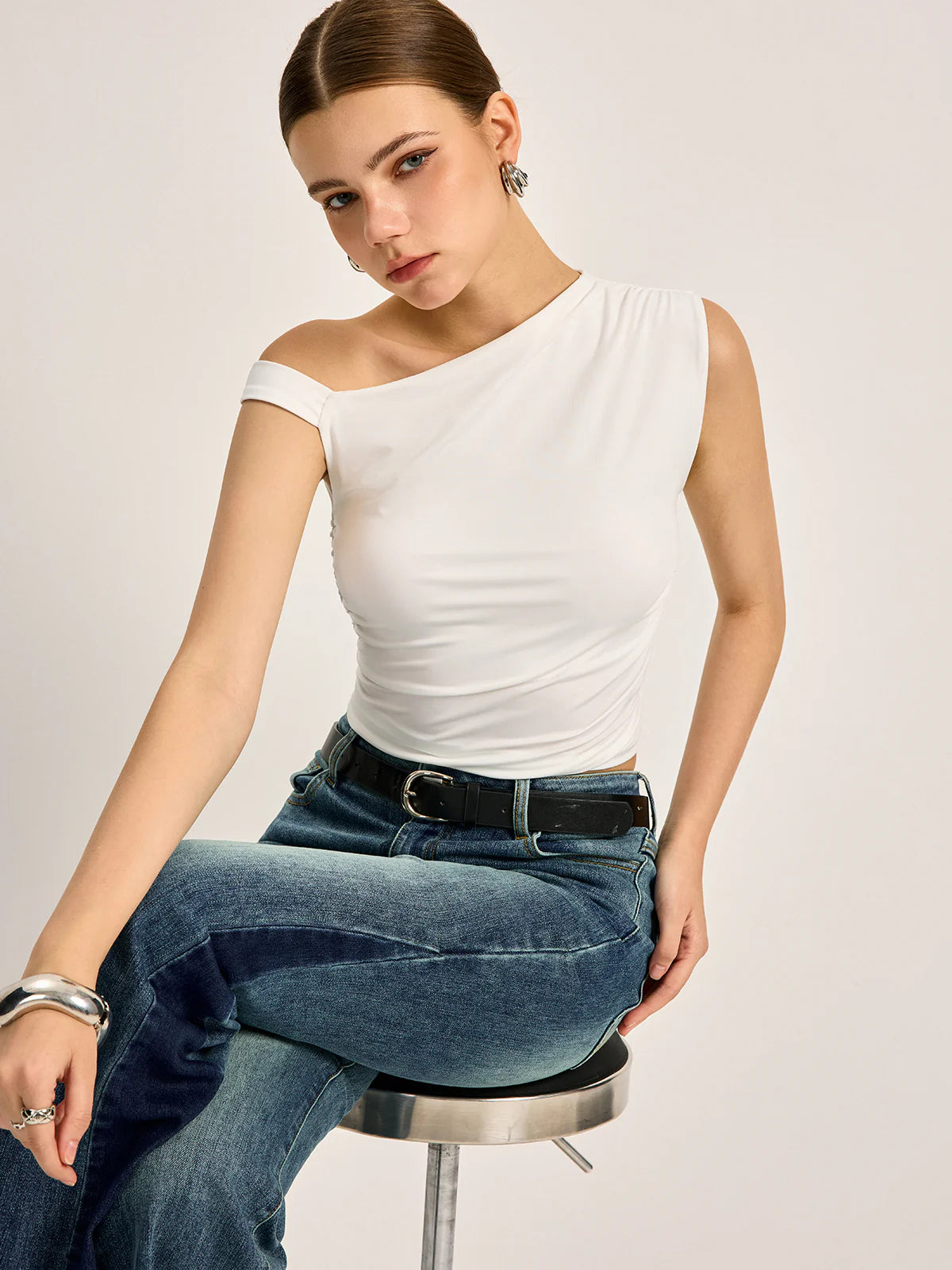 asymmetrical-cutout-ribbed-top-3120