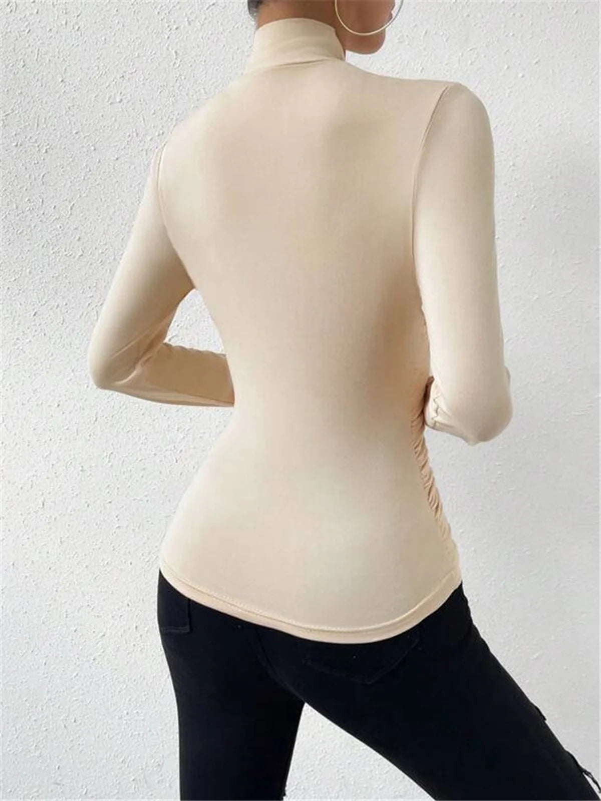 cross-over-collar-pleated-cinched-t-shirt-6102